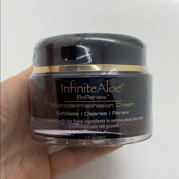 NWT InfiniteAloe Skincare Gift Set - Picture 11 of 16